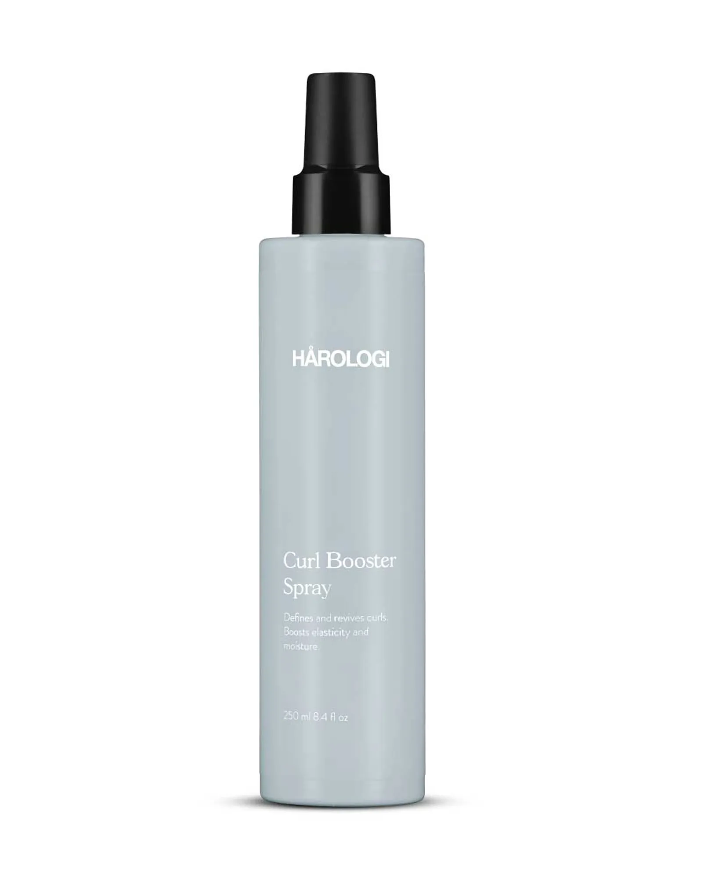 Blå plastflaske med sort spraytut
HÅROLOGI Curl Booster Spray – Spray for krøller og definisjon